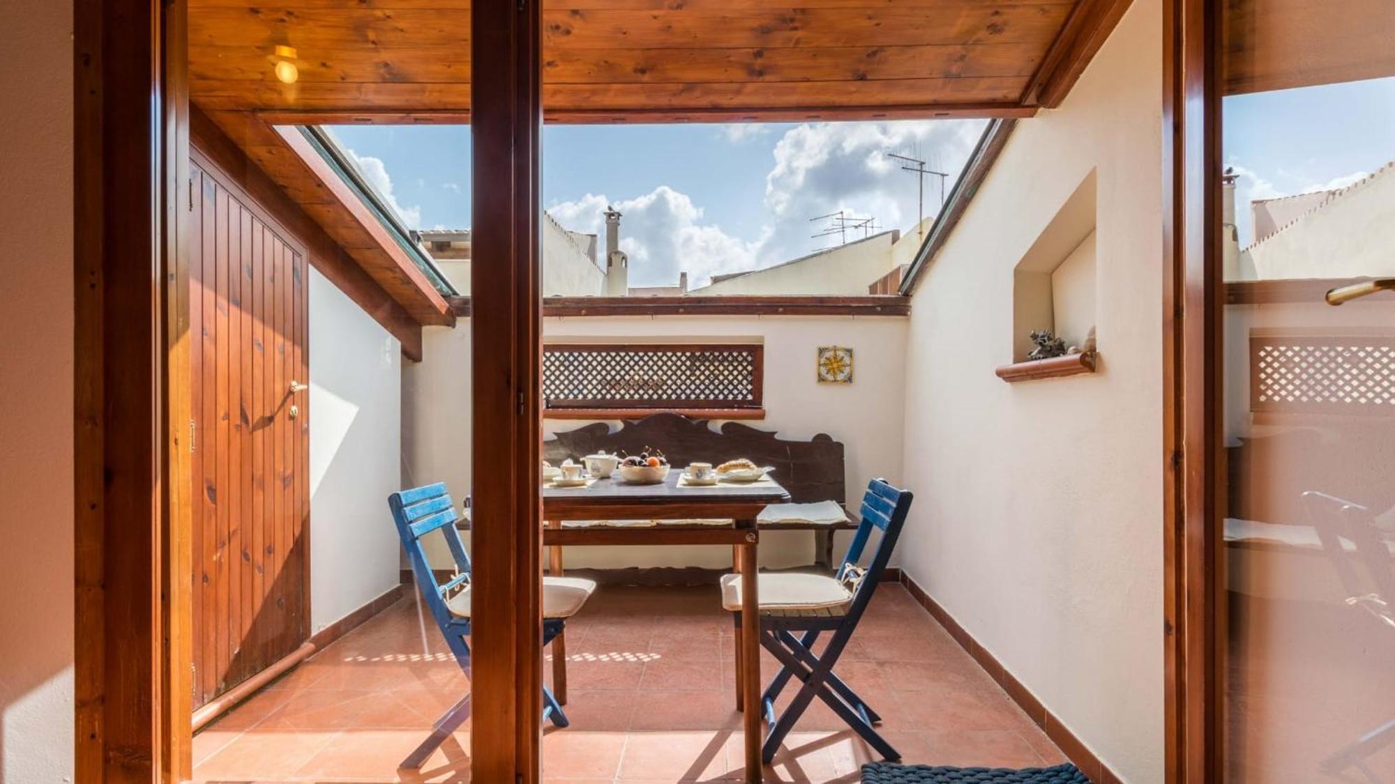 Le Boucanier Alghero Bagian luar foto